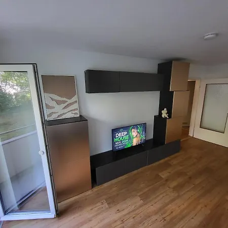 Apartment Cosy In Good Location *